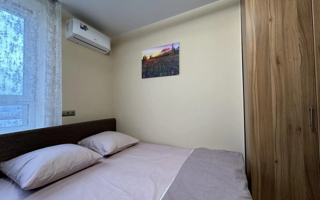 По суткам 33 на Офицерской 1А к.3 (Земля)