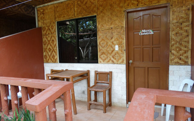 Alona Grove Tourist Inn