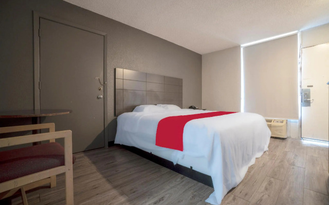 Hotel Comfort Stay by OYO Texarkana East, AR I-30