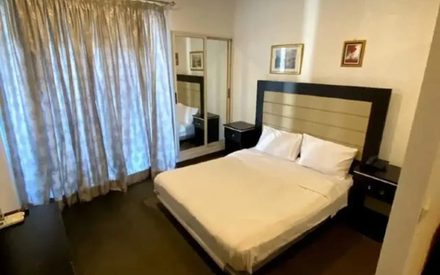 Dreams Suites