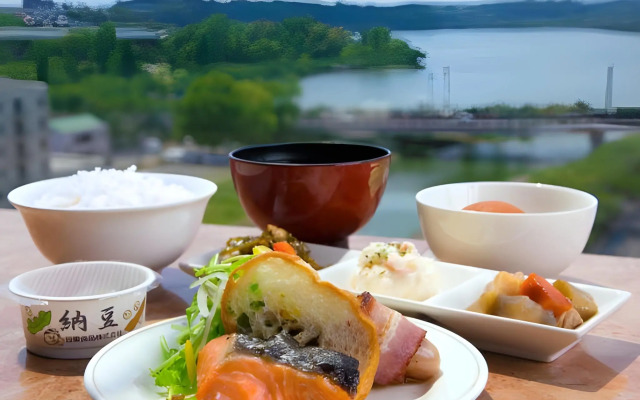 Mito Hotel Season