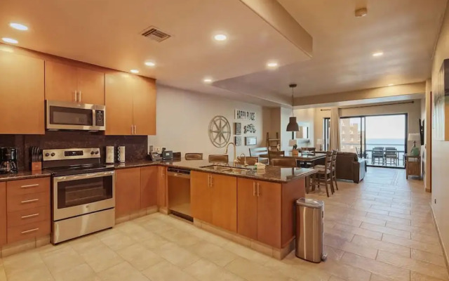 Luxury Las Palomas Oceanview Condo - Phase 2