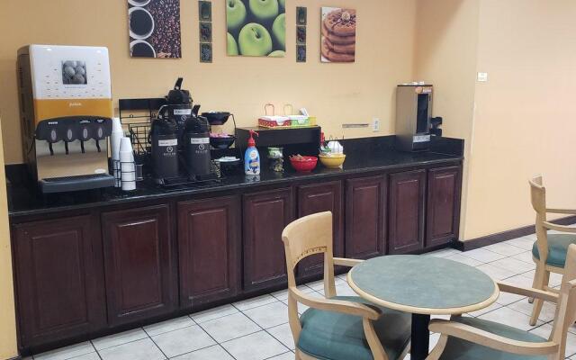 Red Roof Inn Terrell