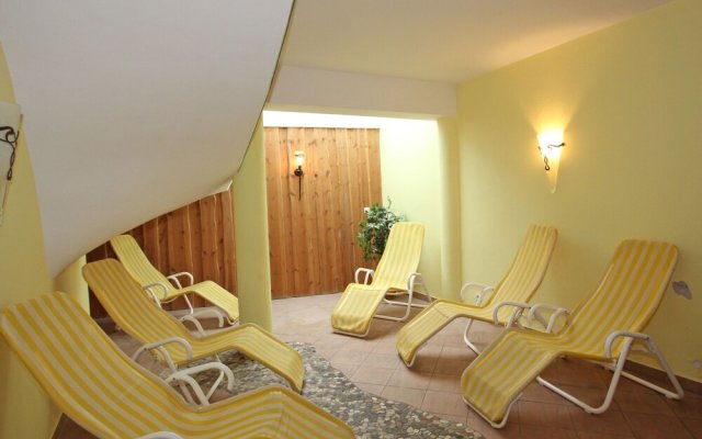 Pleasant Apartment in Langenfeld With Sauna