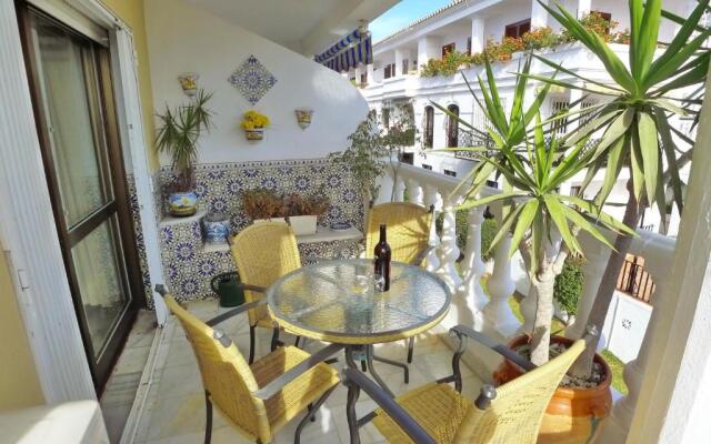 Carabeo 99 - Sleeps 4