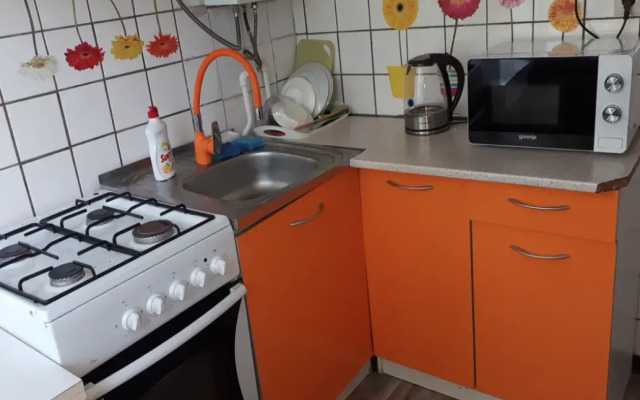 Добро пожаловать в столицу на улице Девятая Рота 17