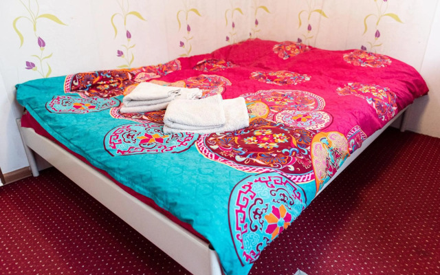 Center Walking Apartment and Room