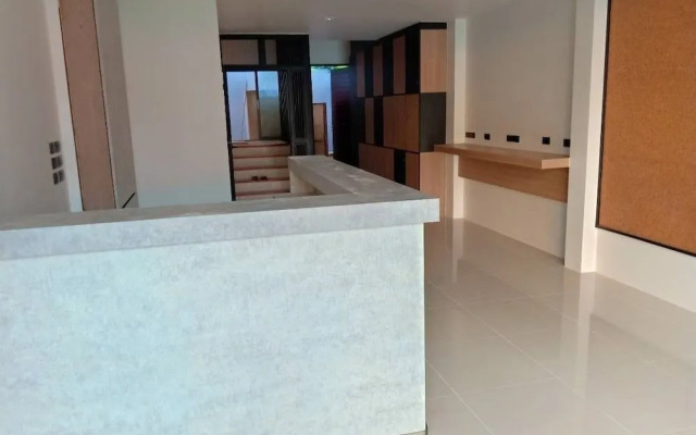 Stay@kata Poshtel