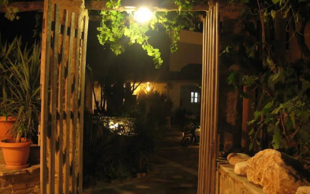 Paros Apartments
