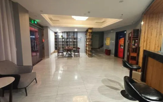 Yueyue Chain Hotel (Anqing No.2 People's Hospital)