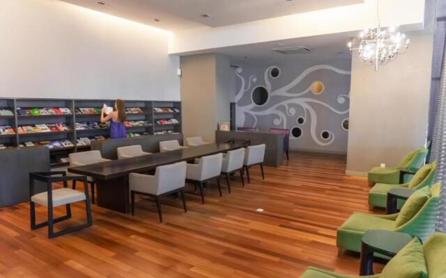 Regalia Suites & Hotel