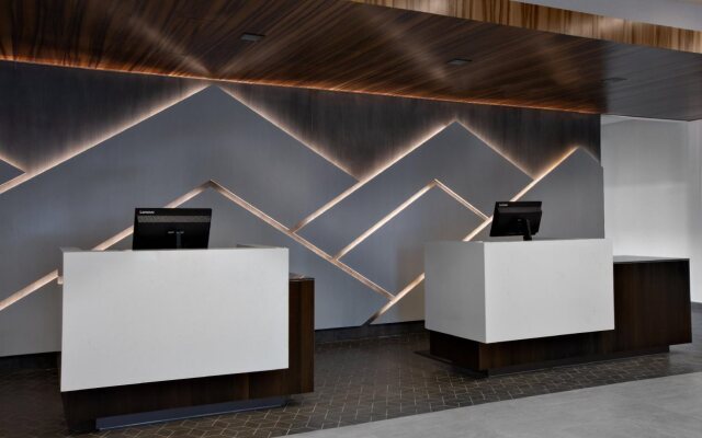 Courtyard by Marriott Knoxville Downtown