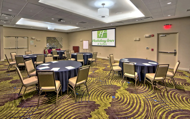 Holiday Inn Hotel & Suites Tupelo North by IHG