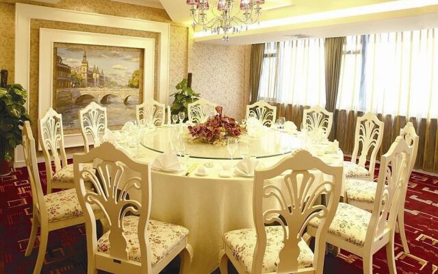 Grand River Garden Hotel