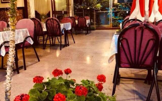 Gold River Apart Otel