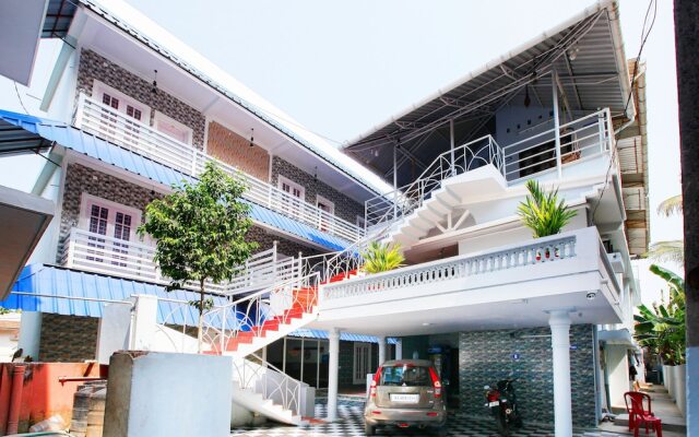 OYO 4867 Royal Homes