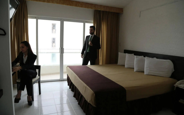 EMS Hotels Boca del Río