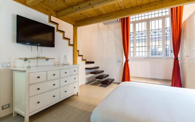 Flat 190M² 3 Bedrooms 3 Bathrooms - Naples