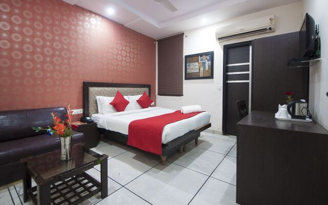 Hotel Apra International