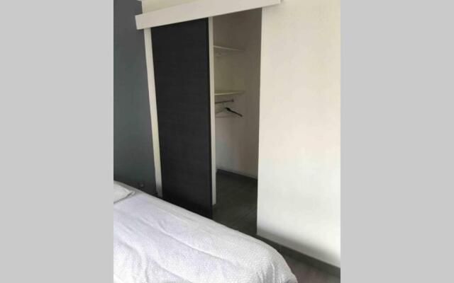 Bel appart rez de jardin 10min centre 5min quai