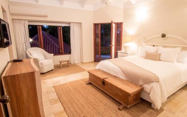 4BR Villa Las Piñas CasadeCampo by ASVR