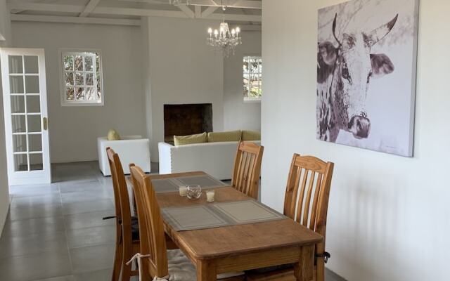 SCALI Wine LODGE