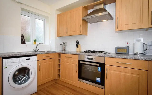 Karah Suites - Harescombe House