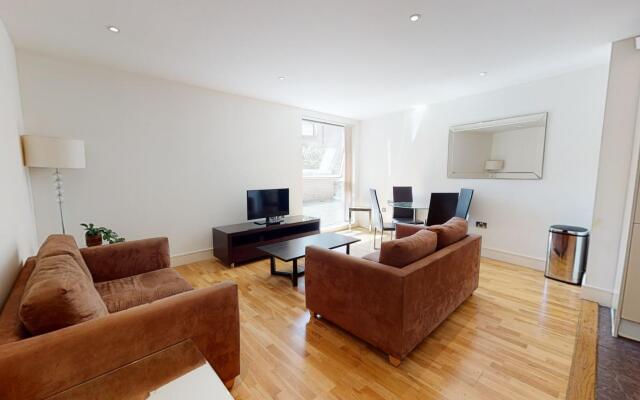 Comfy One Bedroom Apartment in Heart of Waterloo