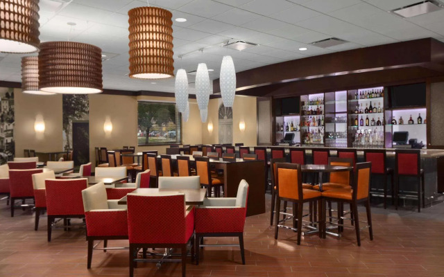 Embassy Suites by Hilton Chicago O'Hare Rosemont