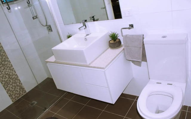 Tranquil, Relaxing Forrest Style Apartment - Braddon CBD