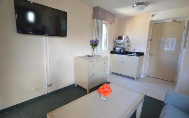 AS1209 Waikiki 444 Kanekapolei St Honolulu