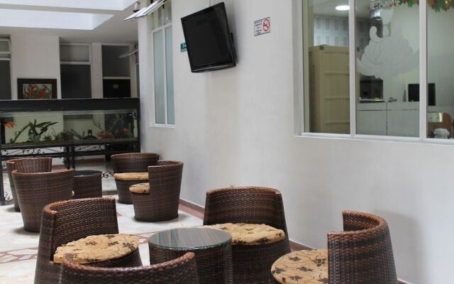 Hotel Macedonia Plaza Medellin