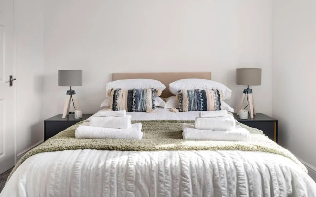 Immaculate 2-bed Apartment in Welwyn Garden City