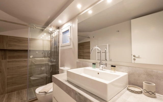 Plaka s Privileged Accommodation