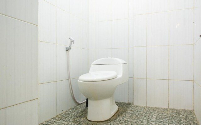 My Capsule Hotel by RedDoorz