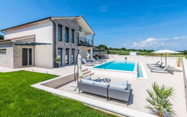 Villa Rocksalt