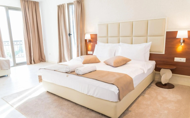 Hotel Kadmo by Aycon