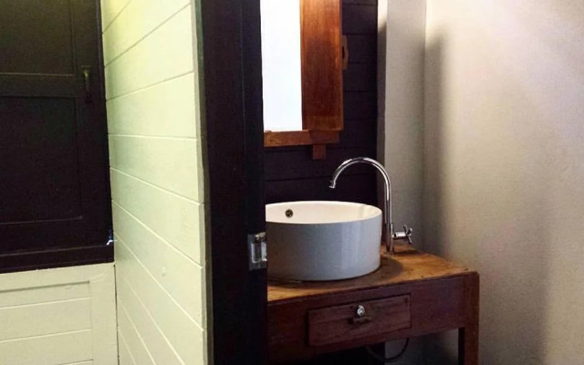 Inn Oon ChiangMai Home ( Adults Only )