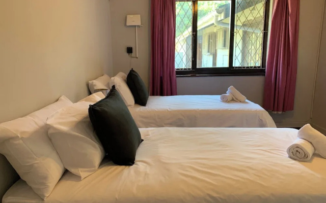 Palm Haven on Sarnia