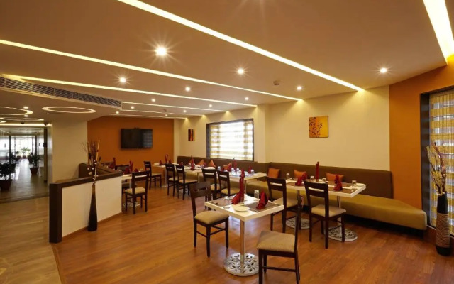 Saravana's Golden Fruits Business Suites