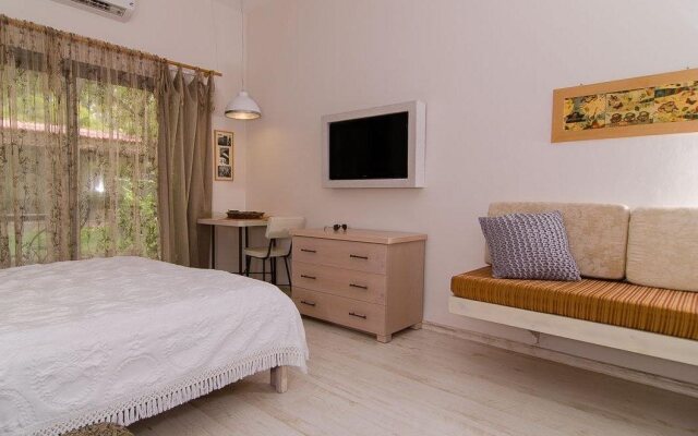Kibbutz Ashdot Yaacov Ichud Country Lodging