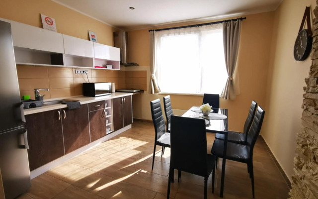 Korzó Apartman Velence