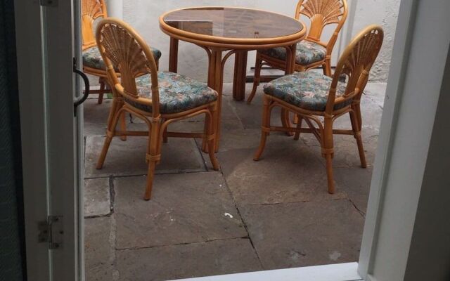 8 Owls B&B