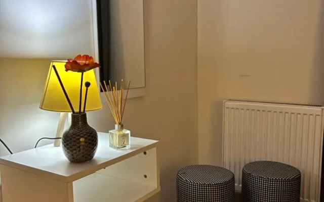 Entirely Apartment, Near Lake, Full kitchen,Wi Fi, AC