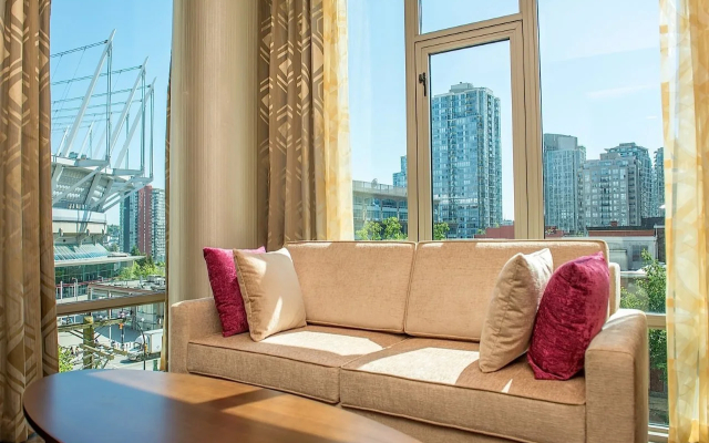 Hotel Blu Vancouver