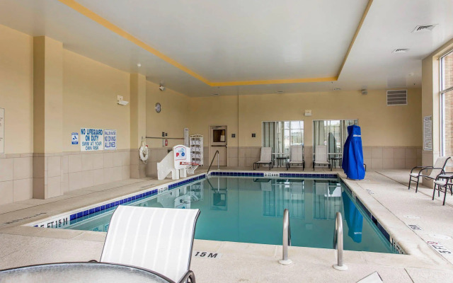 Comfort Suites Florence I-95