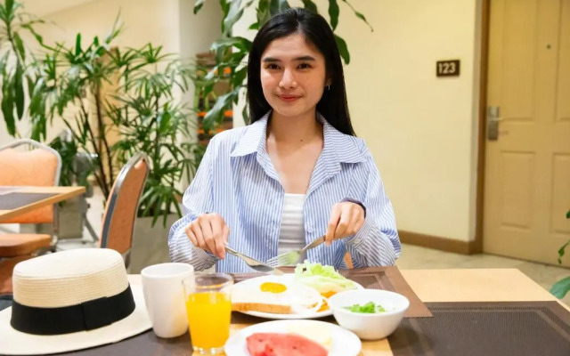 Imm Hotel Thaphae Chiang Mai