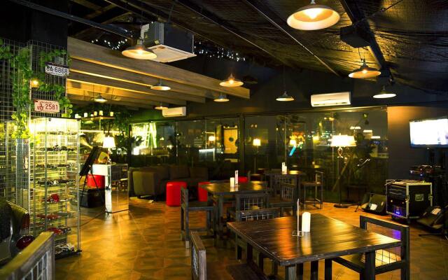 Dcozie Hotel by Prasanthi