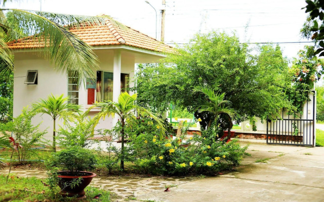 Tang Thanh Phat Resort