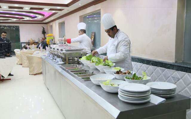 Teeba Palace Hotel Suites